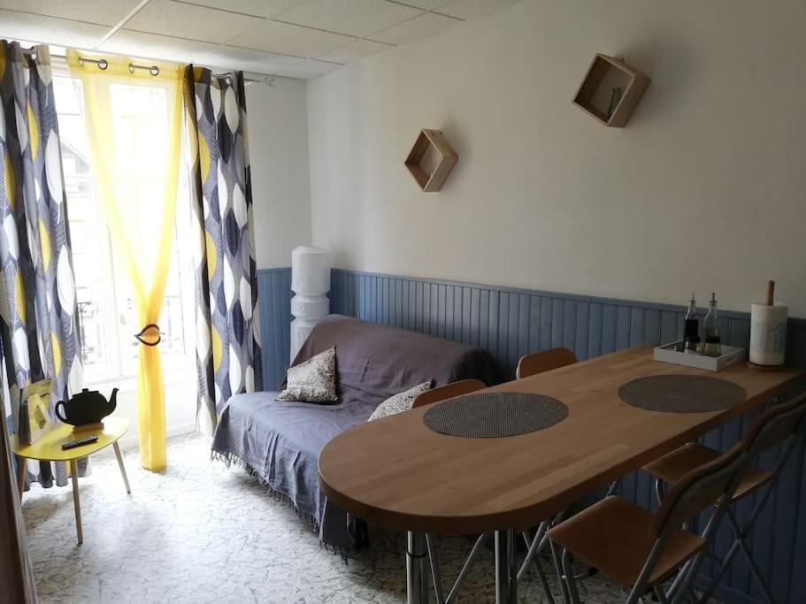 Le Nid Douillet Univers Linge Fourni La Bourboule ภายนอก รูปภาพ